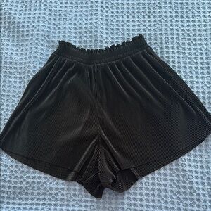 Zara Black Pleated Shorts